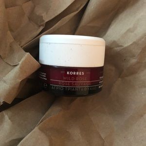 Korres Wild Rose Brightening Sleeping Facial